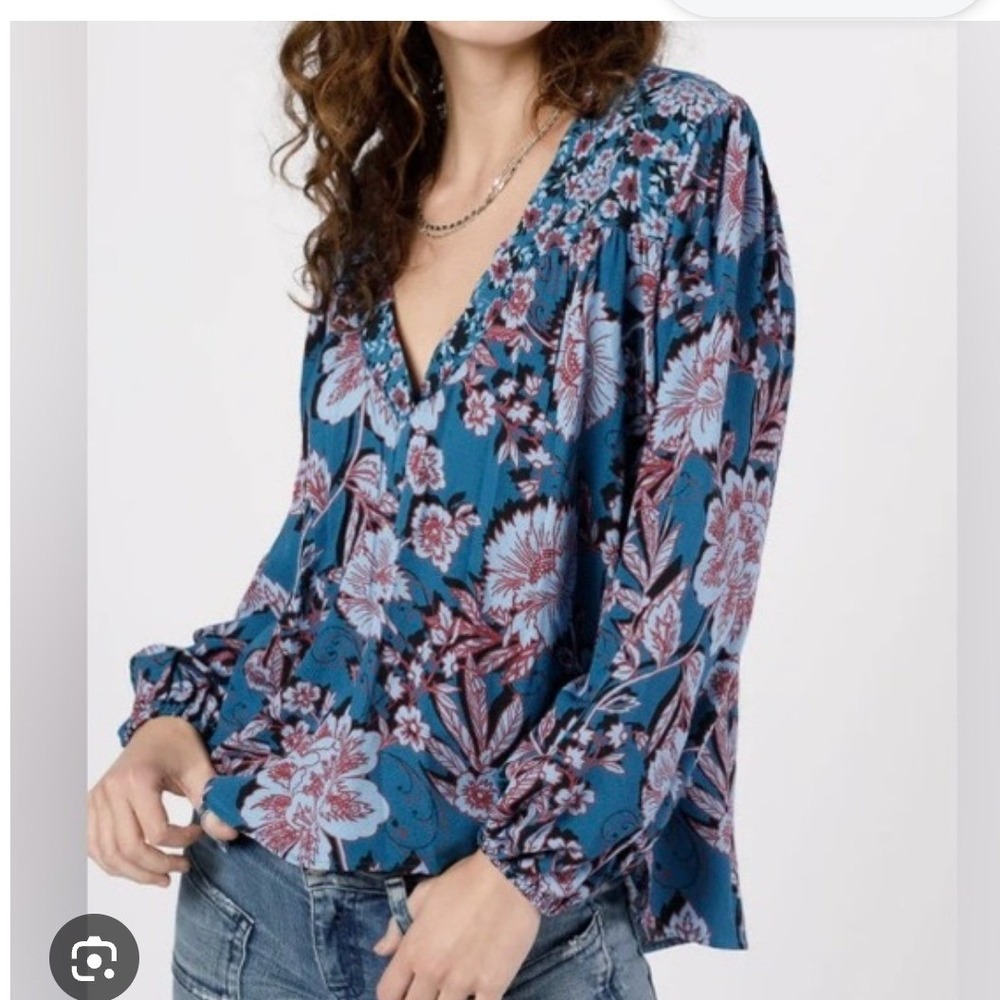 Band of the Free Peri Blue Mixed Floral V-Neck Boho Blouse XS